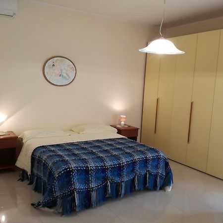 Appartamento In Villa Virginia Fino A 10 Ospiti Mondragone Extérieur photo