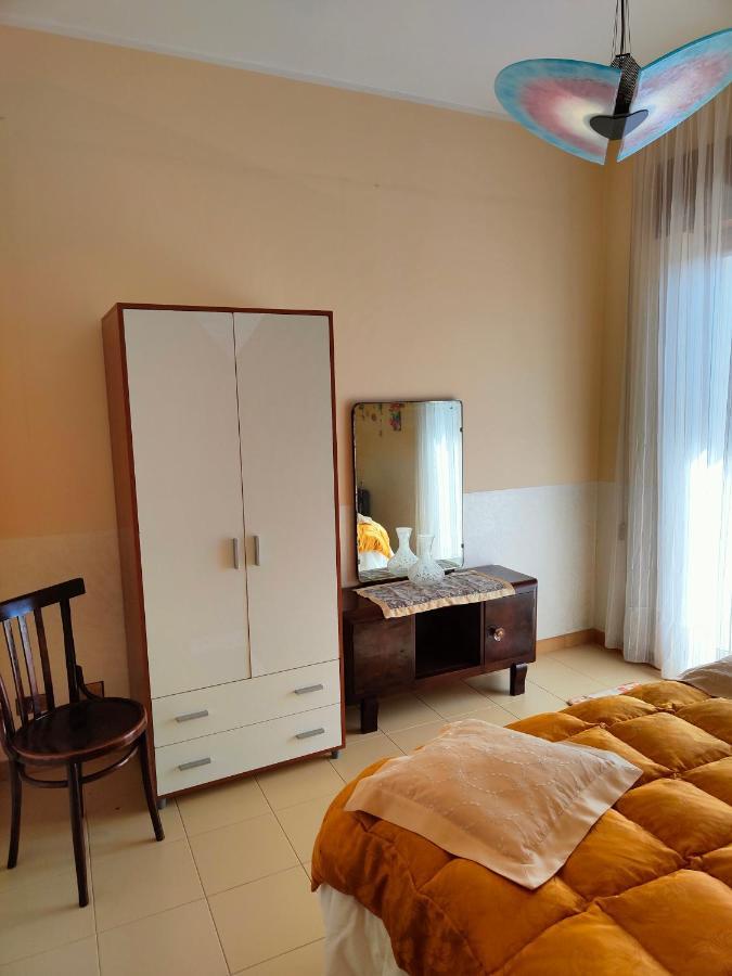 Appartamento In Villa Virginia Fino A 10 Ospiti Mondragone Extérieur photo
