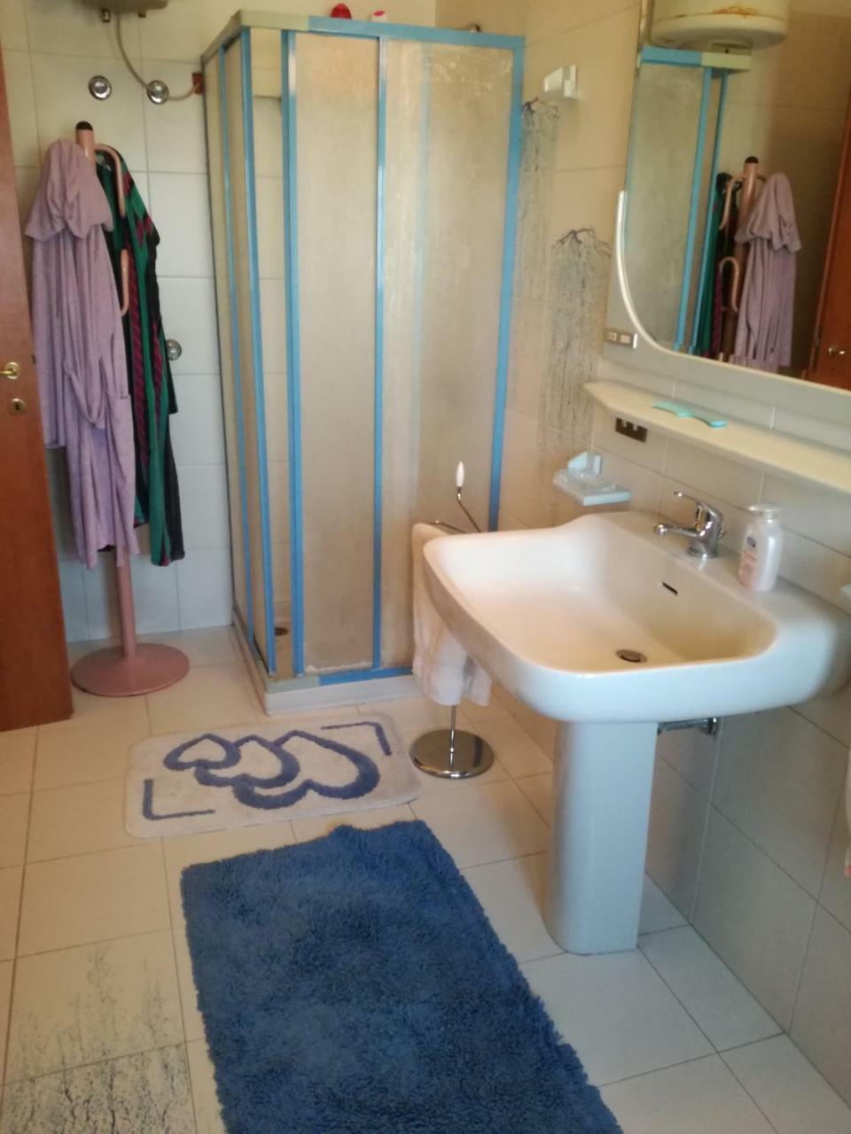 Appartamento In Villa Virginia Fino A 10 Ospiti Mondragone Extérieur photo